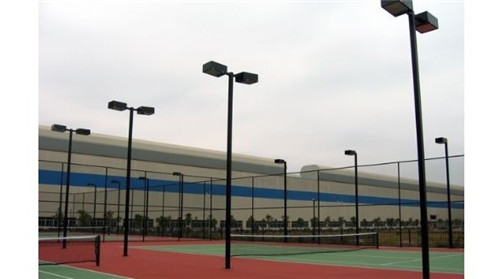 球場(chǎng)燈光